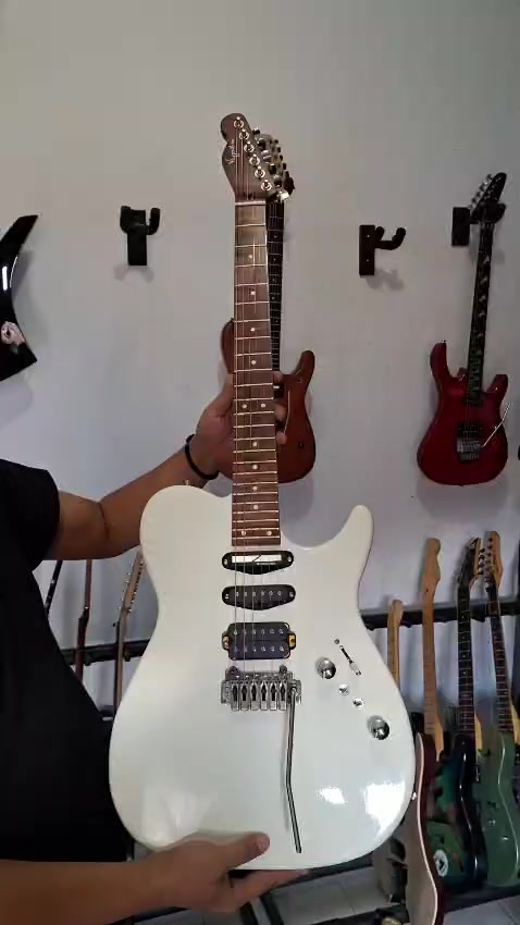 @AUP VEYZ SUSTAINER
