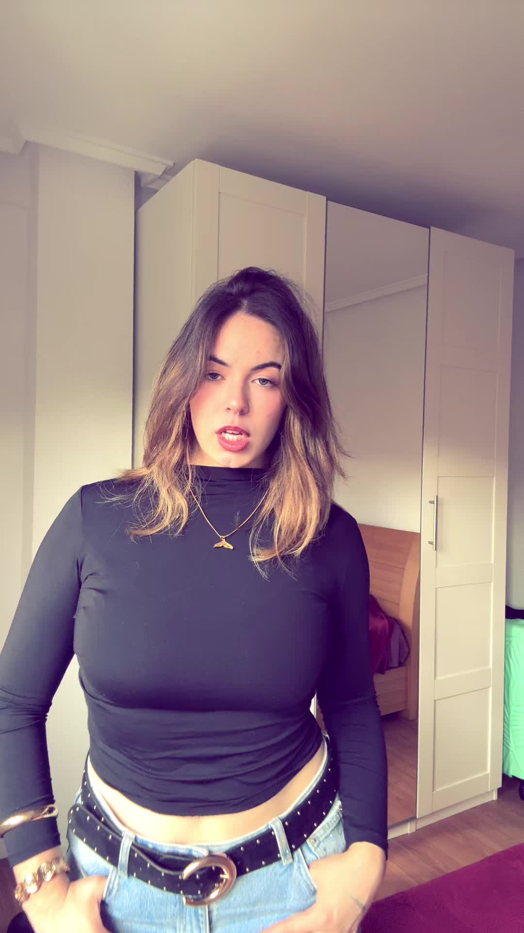 @c.tuurr
