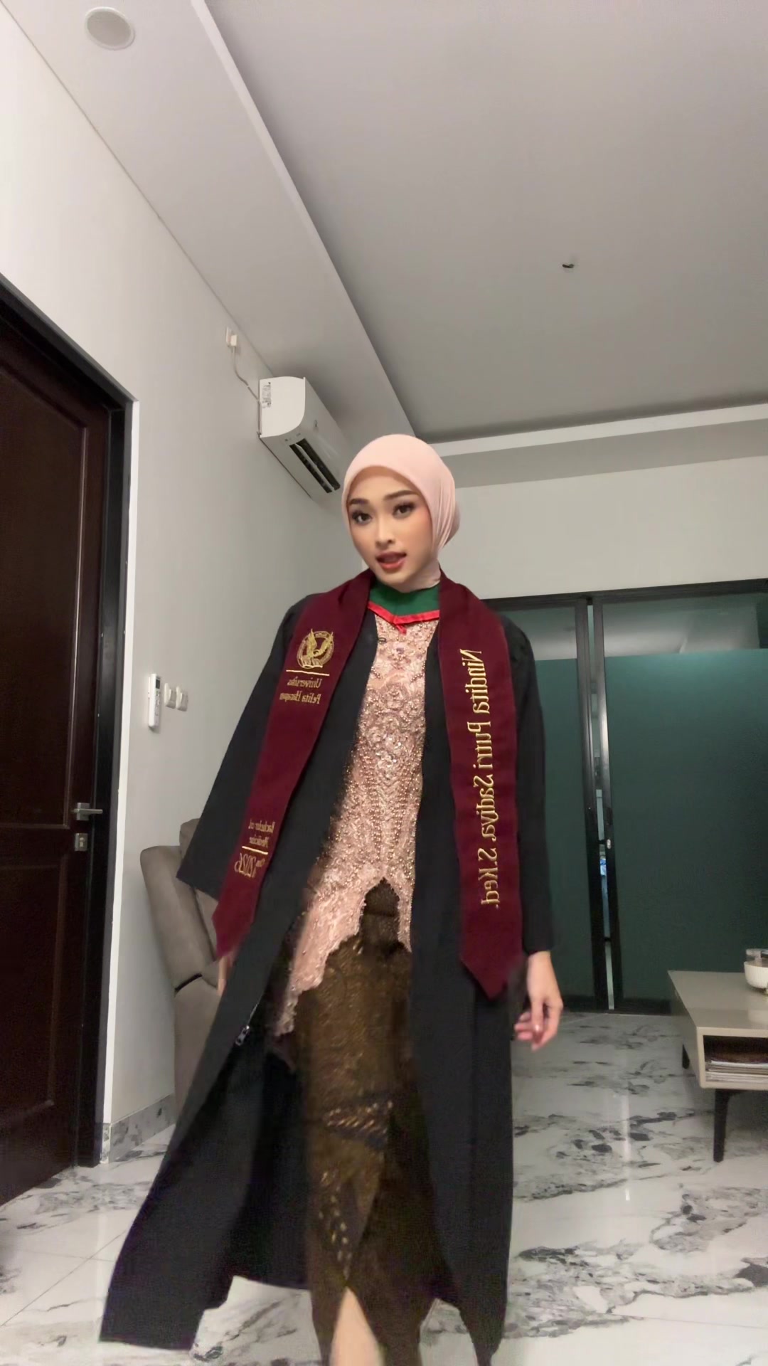 @𝒑𝒖𝒕𝒓𝒊