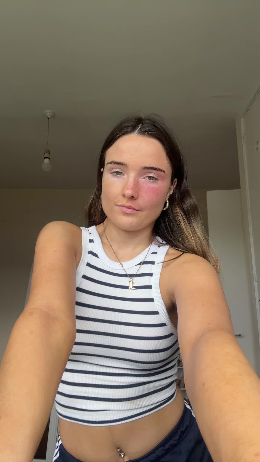 @taraheslin5