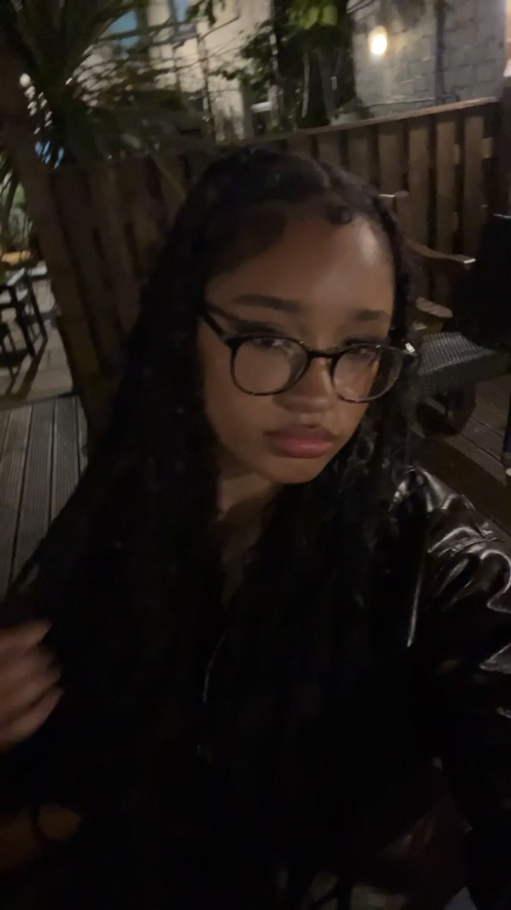 @urfavemixedgirl