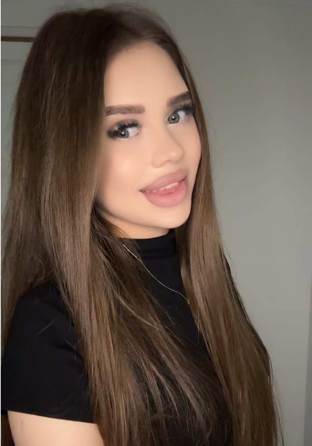 @𝐀𝐫𝐢🤍