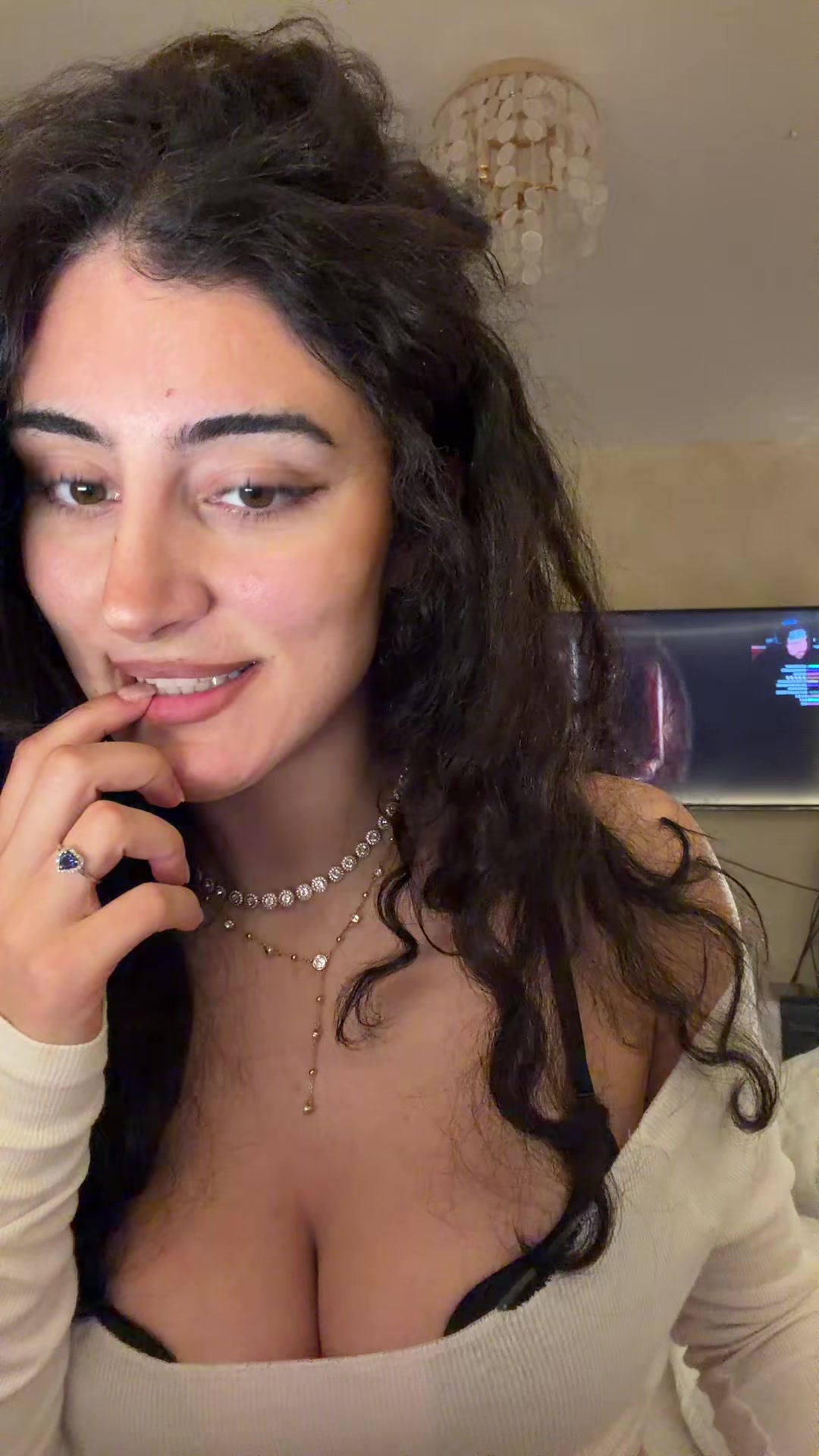 @yourcatwomanmil