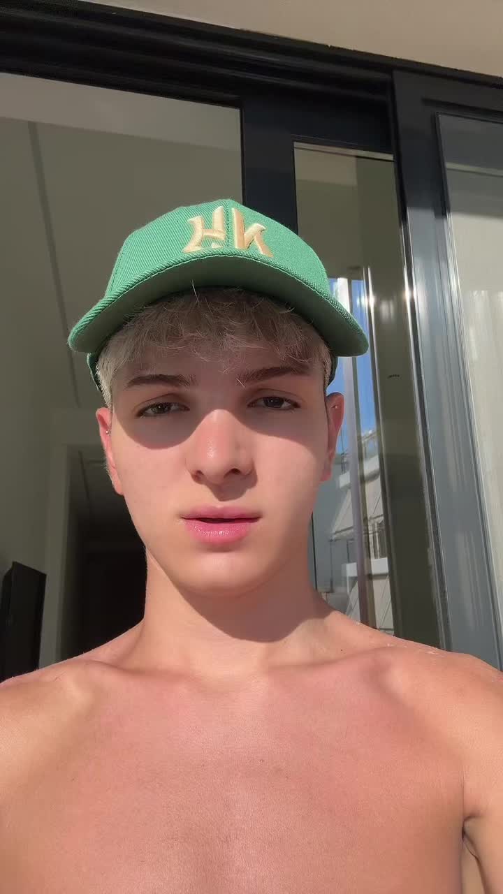 @stavross.p