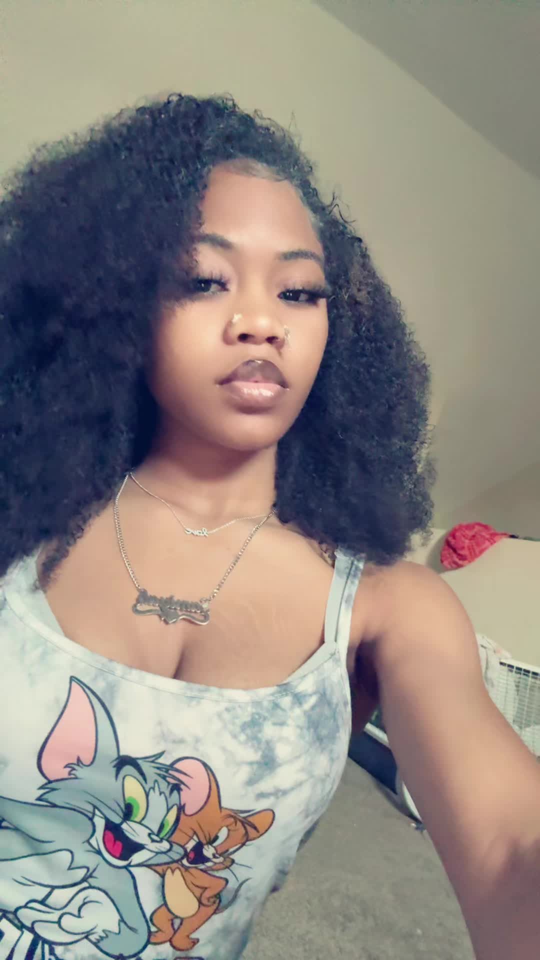 @pr3ttyfacee_m