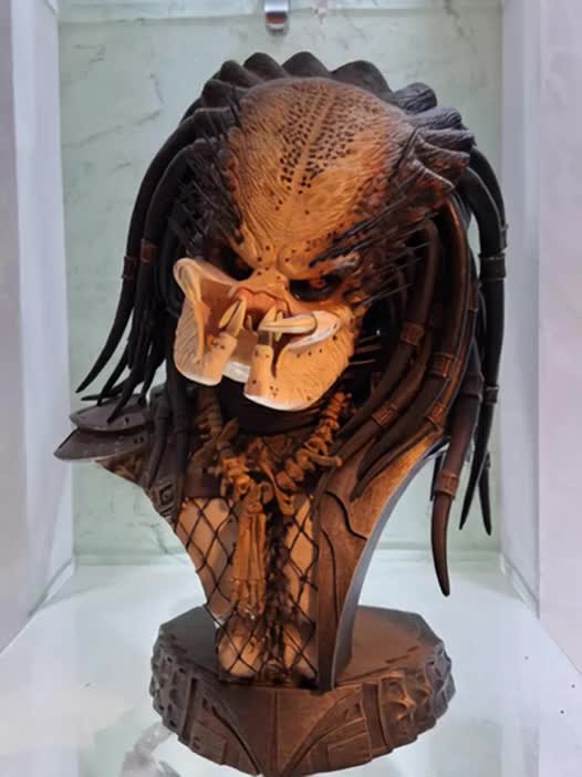 @statues_gallery