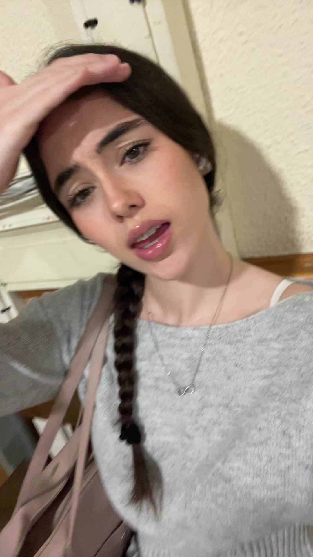 @𝘠𝘰𝘭𝘢𝘯𝘥𝘢 𝘛𝘰𝘳𝘯𝘦𝘭