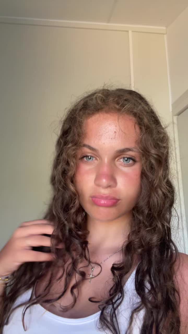 @vavanne