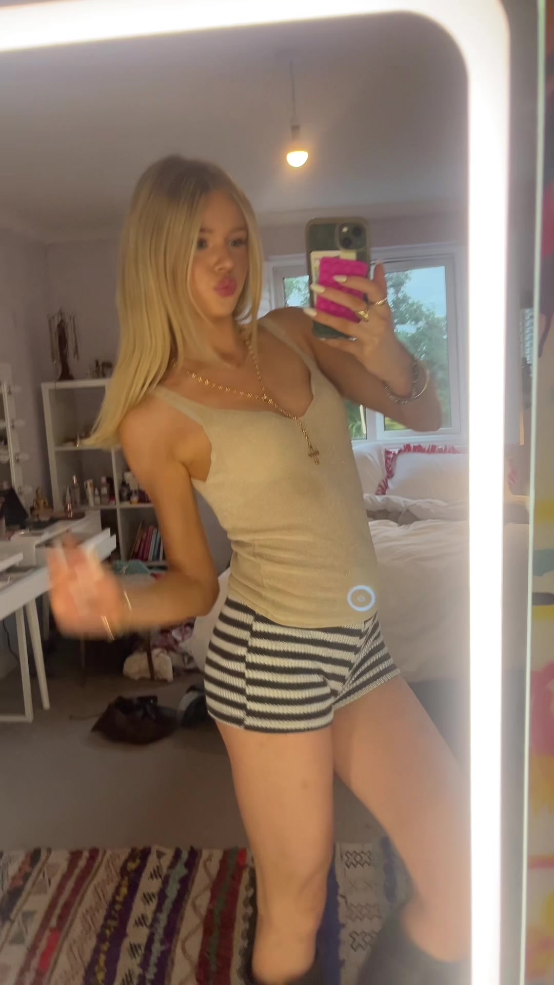 @eloiseamos4