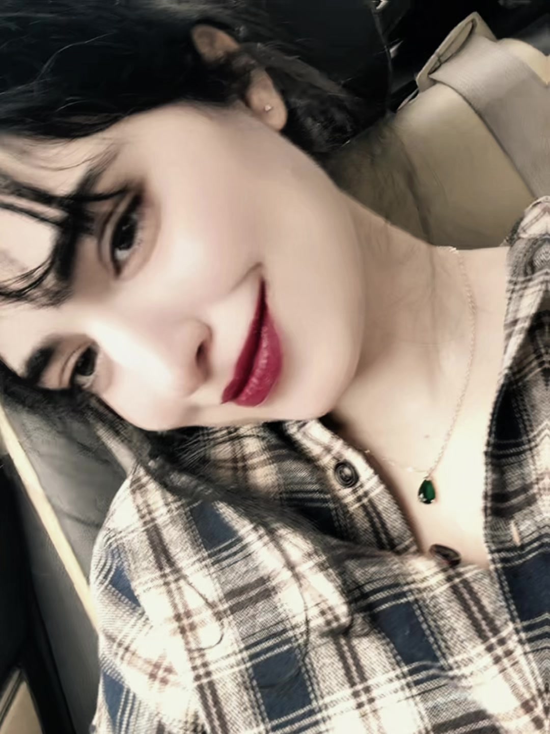@Tuba ᥫ᭡.