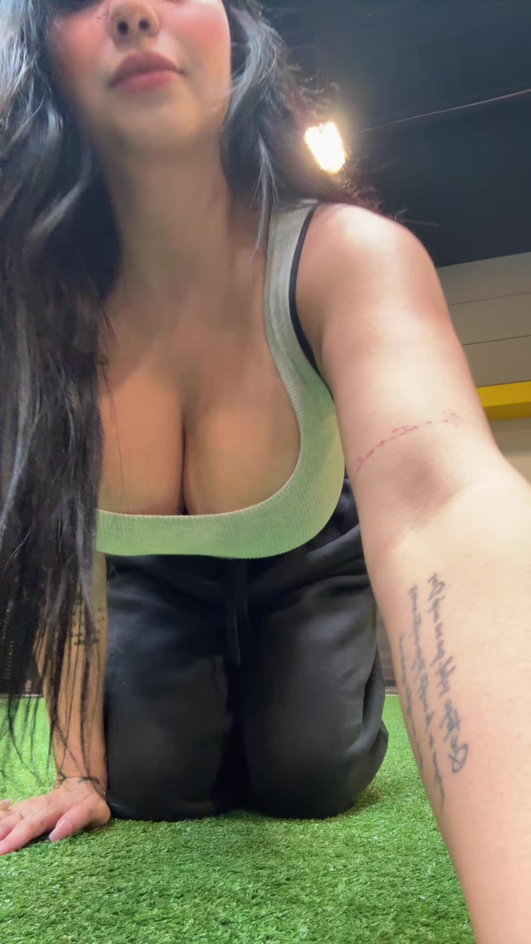 @liv