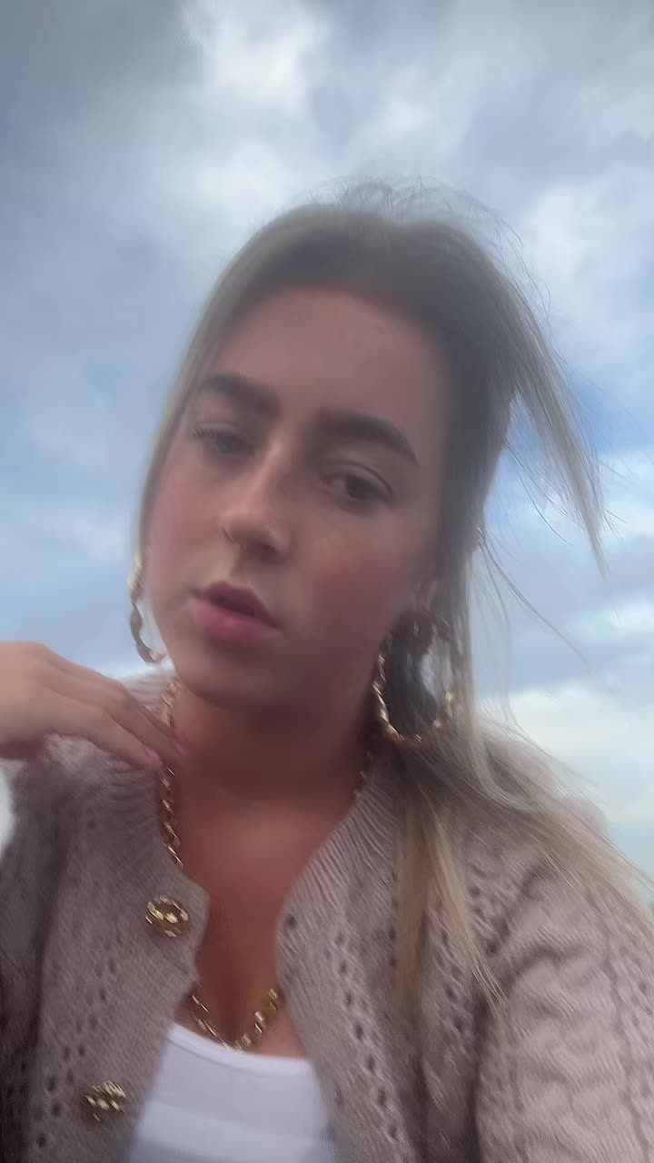 @𝐌𝐀𝐃𝐃𝐈𝐄𝐌𝐀𝐄👸🏼👸🏼