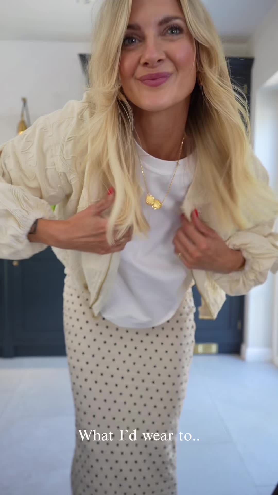 @Cara - Outfit Inspo Over 40