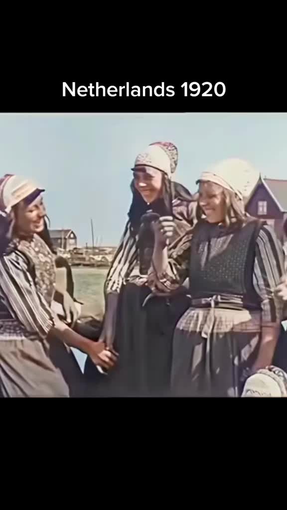 @_Oldfootage_