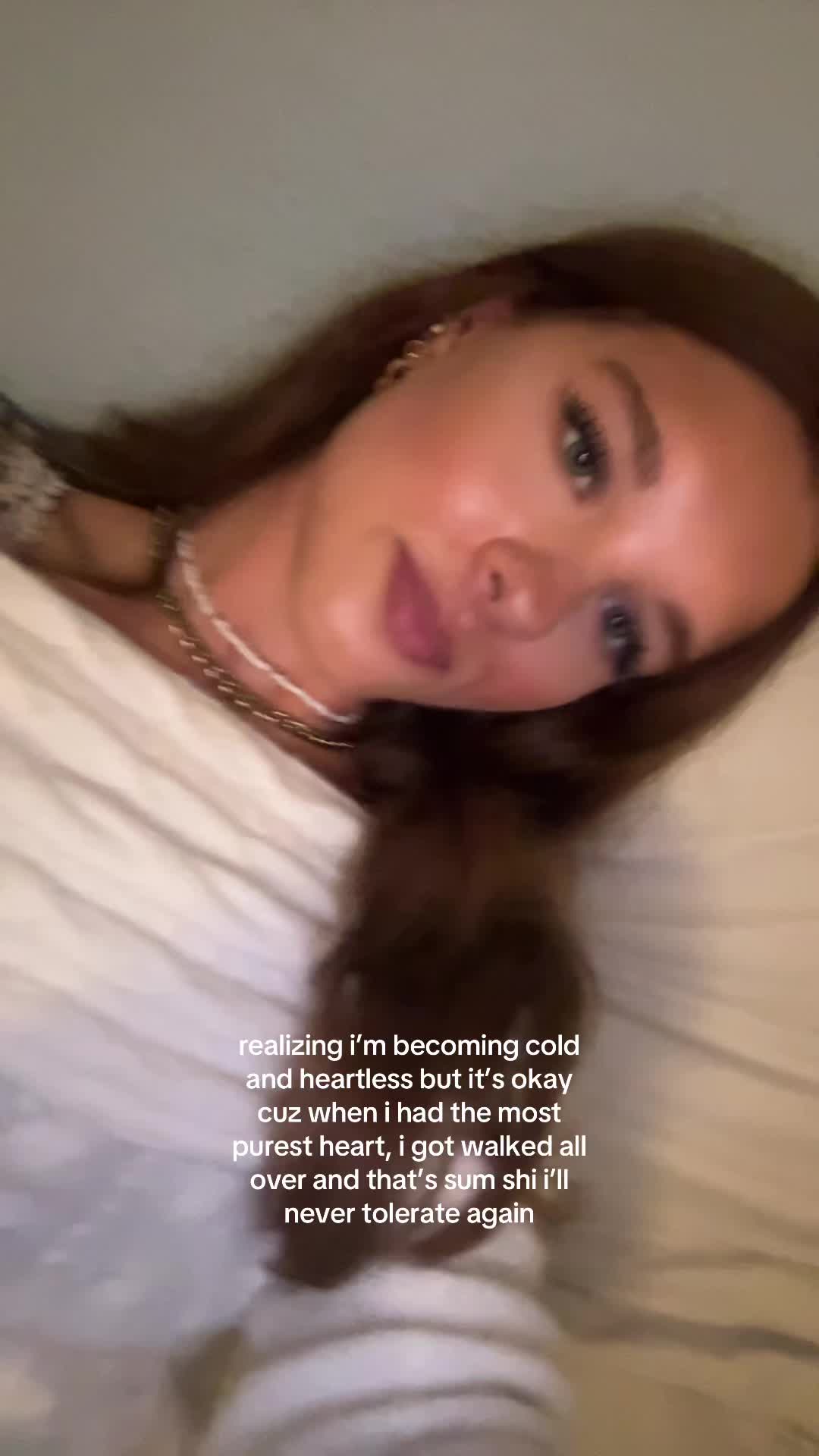 @👤