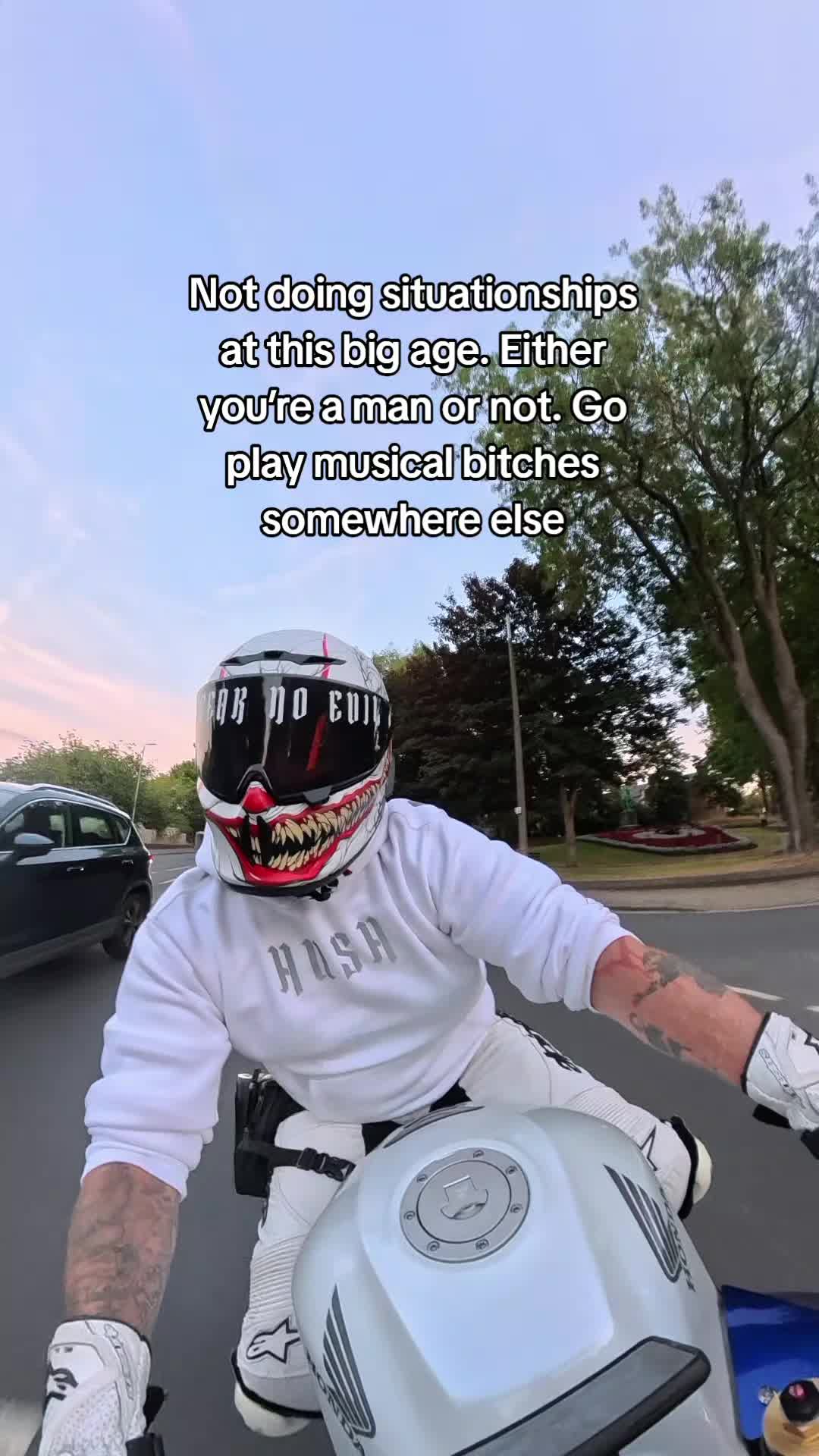 @ThatLittleCBR🇬🇧 🏍
