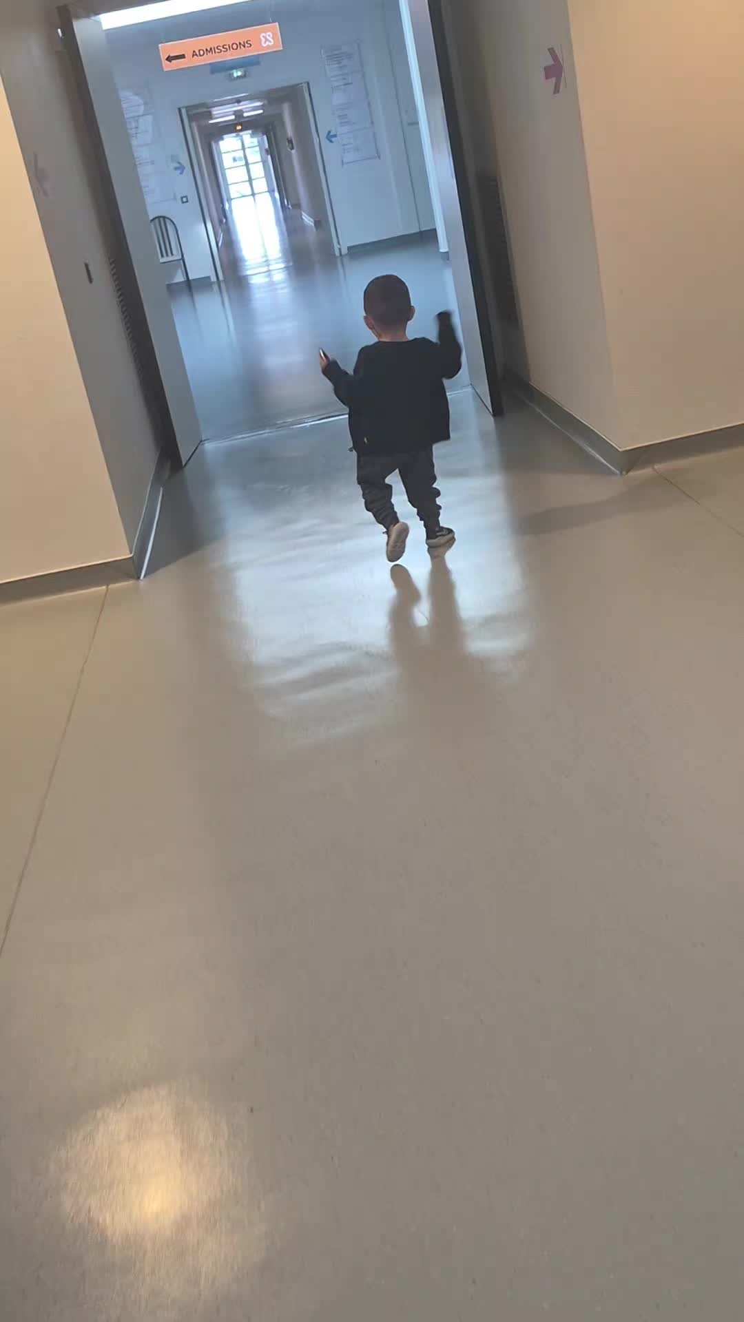 @عائلة سعيدة