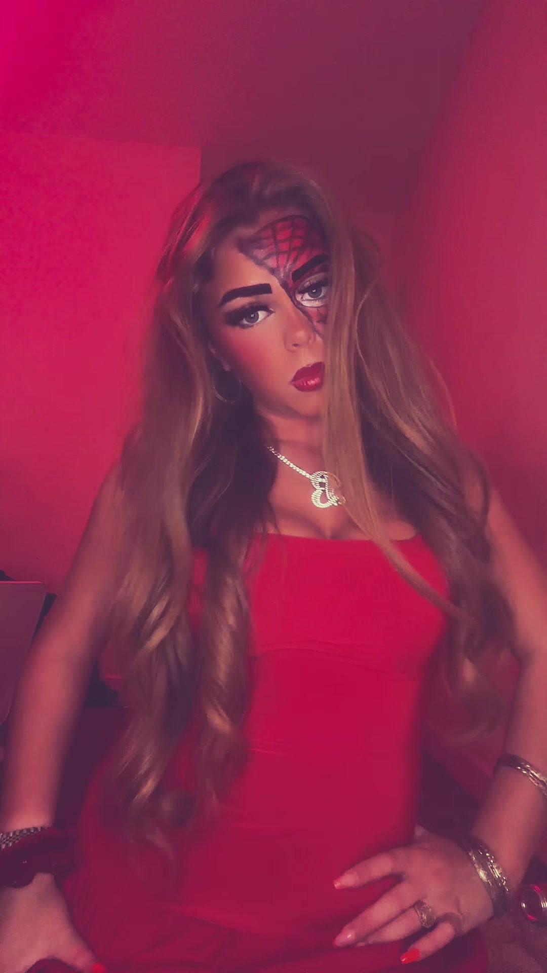 @ℬ𝓁𝒶𝒸𝓀𝒶𝓃𝓃𝓈𝒷𝒾𝒹𝒹𝓎😚