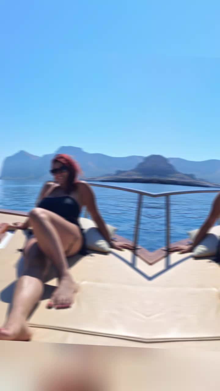 @Roberta89