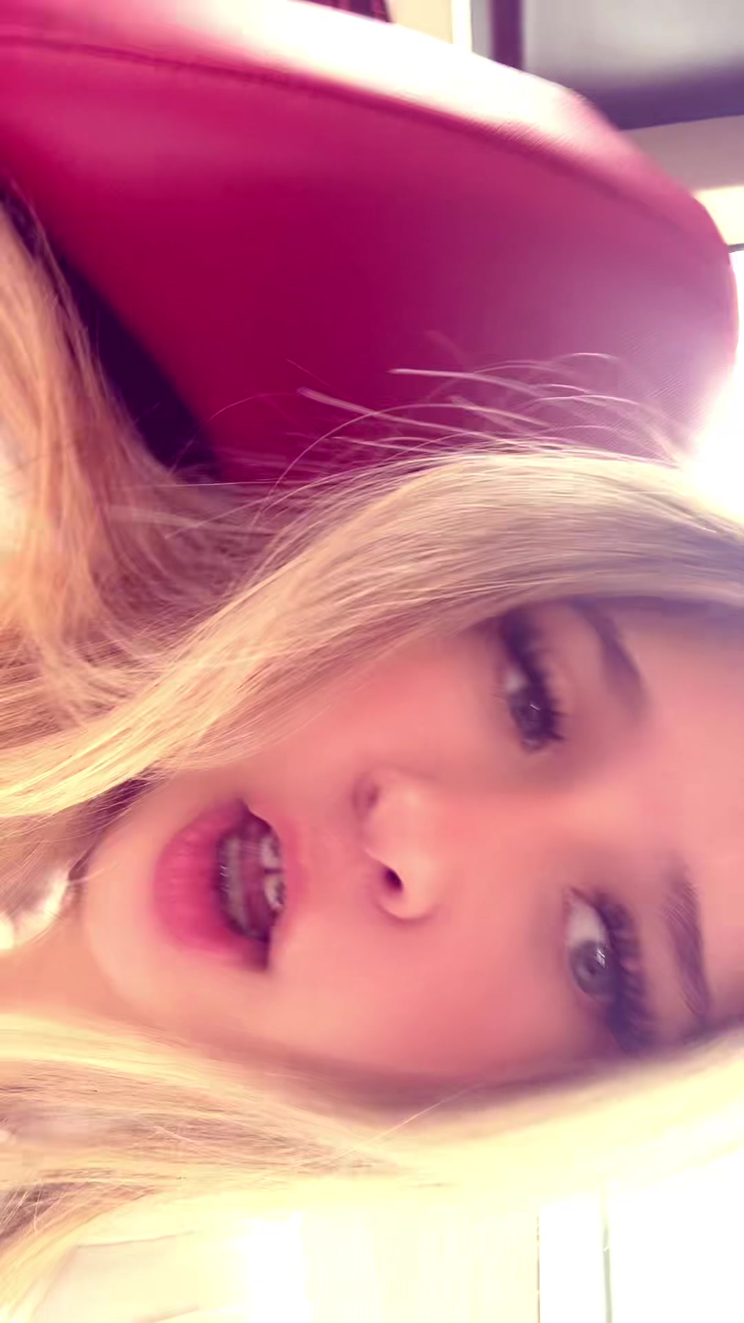@𝐄𝐋𝐋𝐈𝐄𝐒𝐏𝐀𝐌🫰🏽🩷