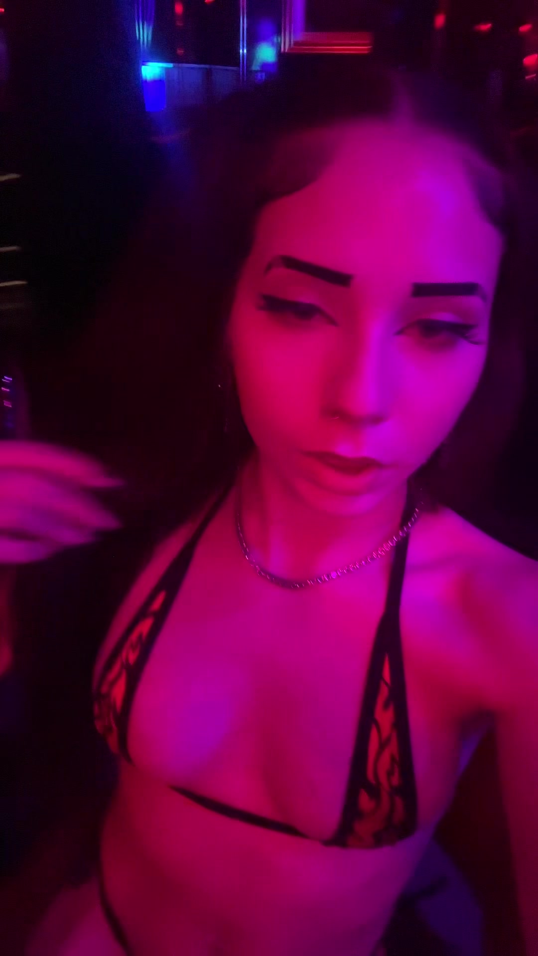 @Dani✨