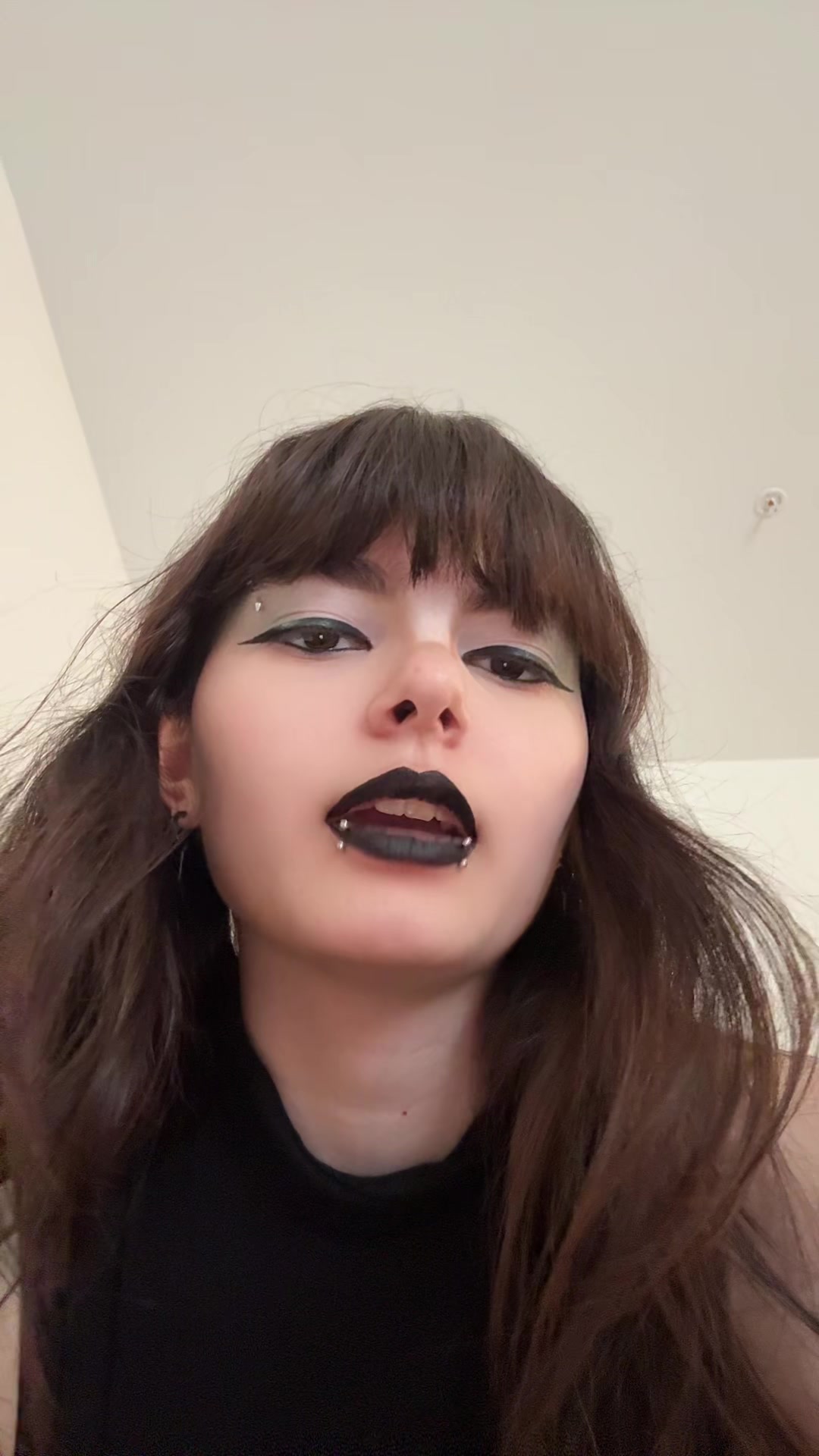 @Love_Graves__