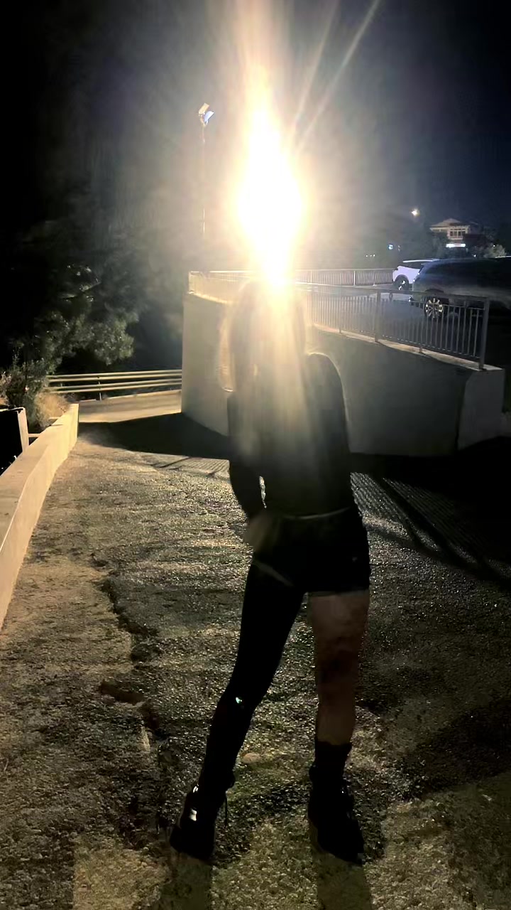 @sunyxzzi