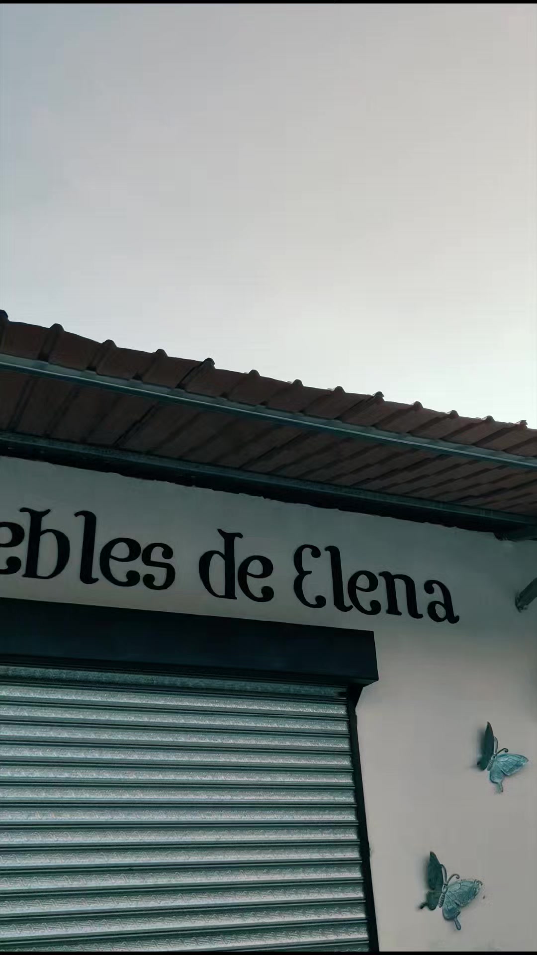 @eljowi_gt