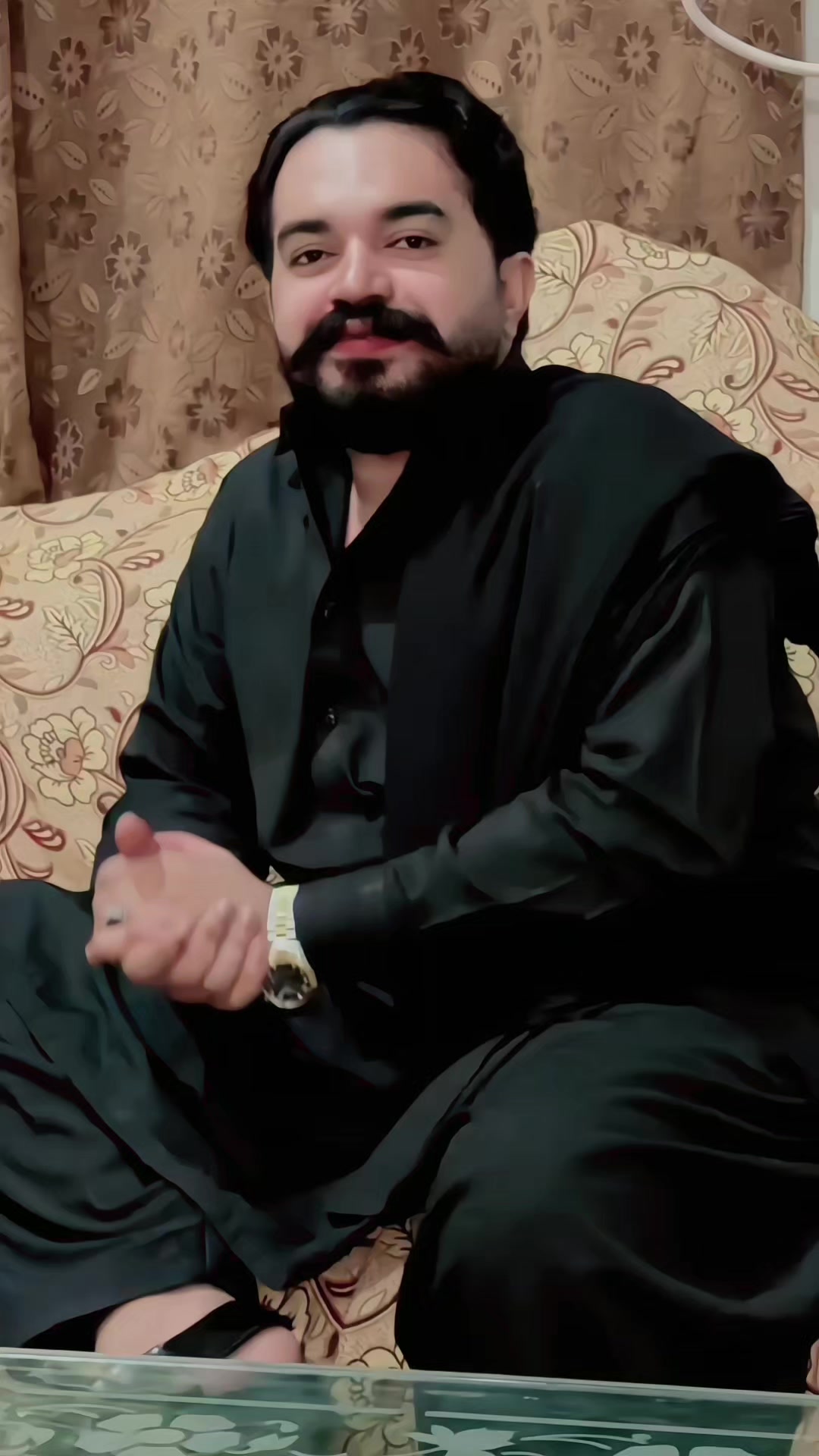 @عـبـدالرحمـٰن عربي 👑♥️.