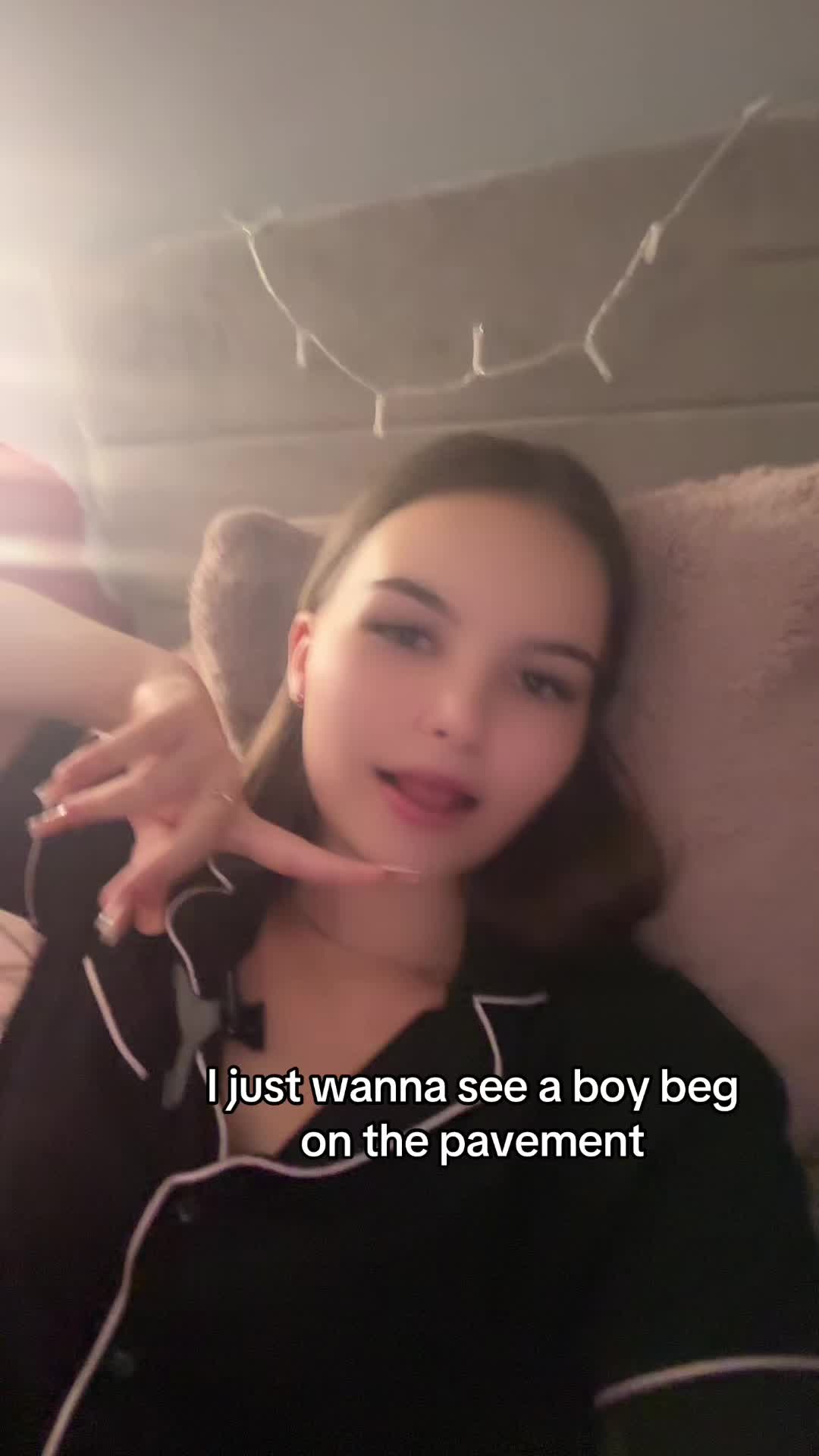 @👸🏽👸🏽👸🏽
