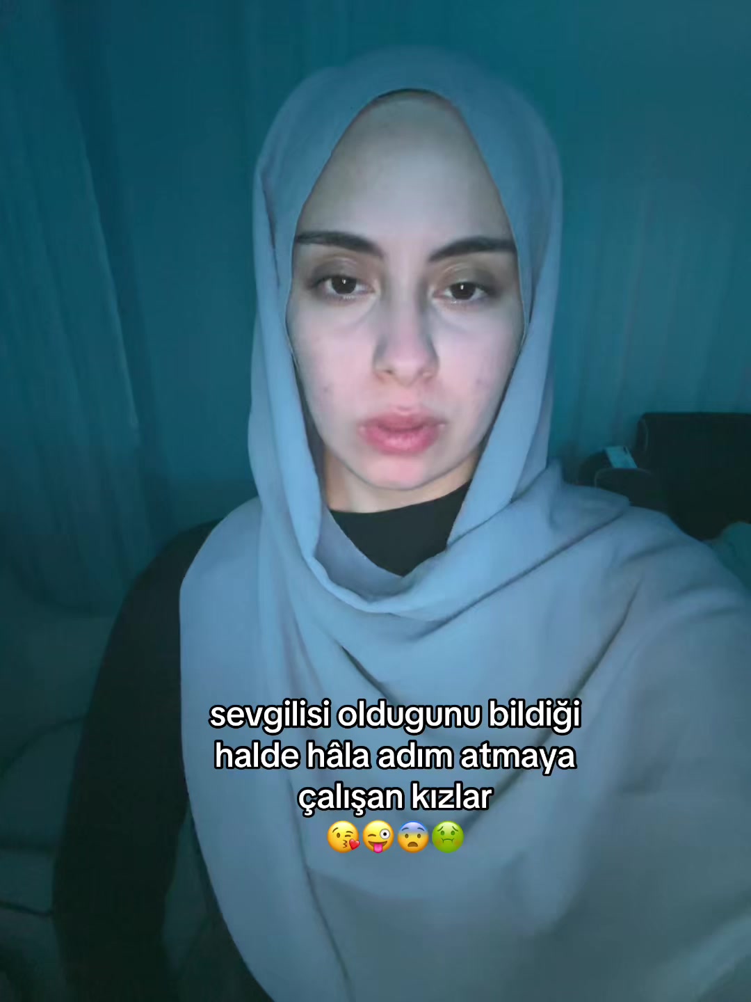 @dilara 𖣂