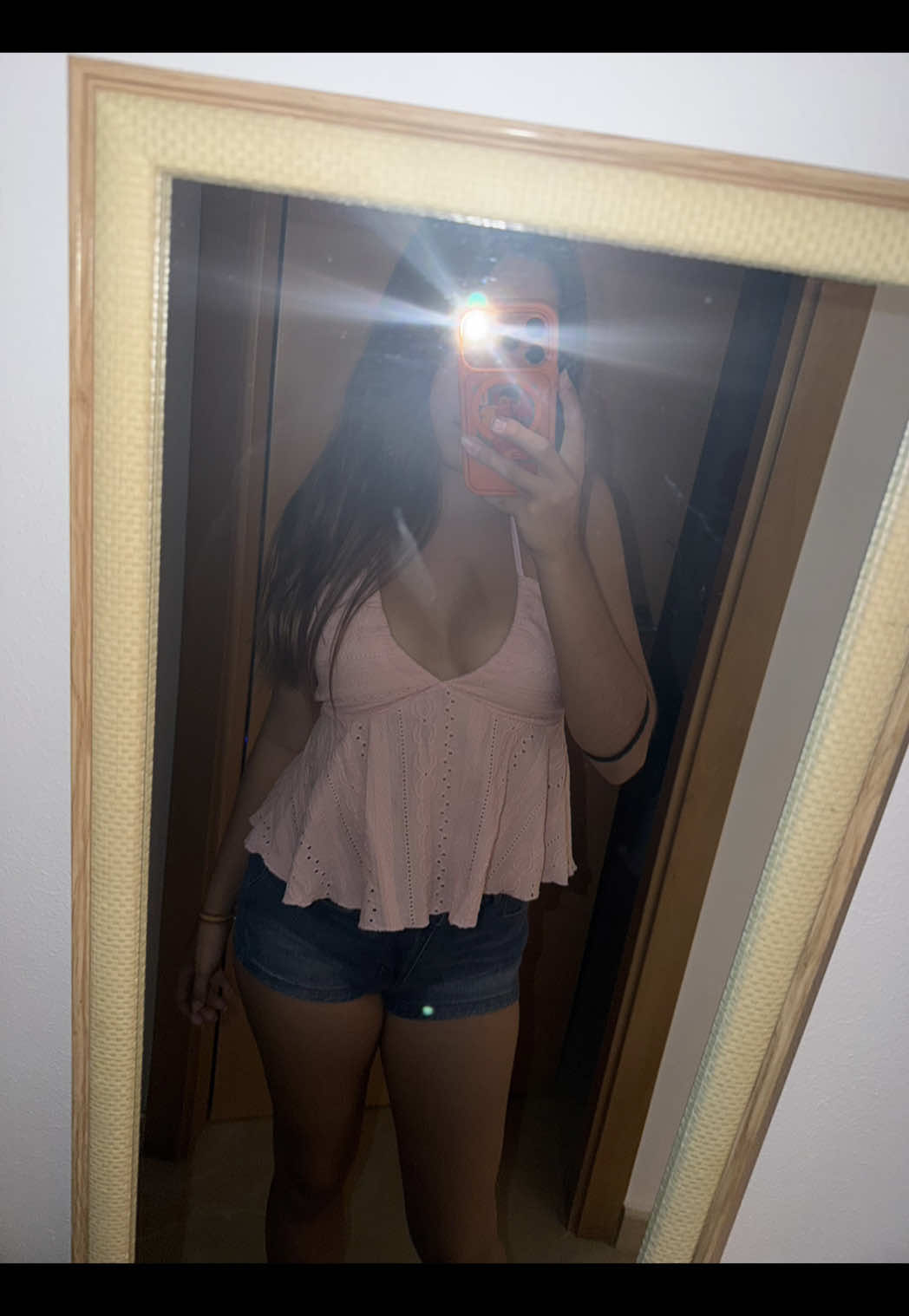 @Nikiii💙