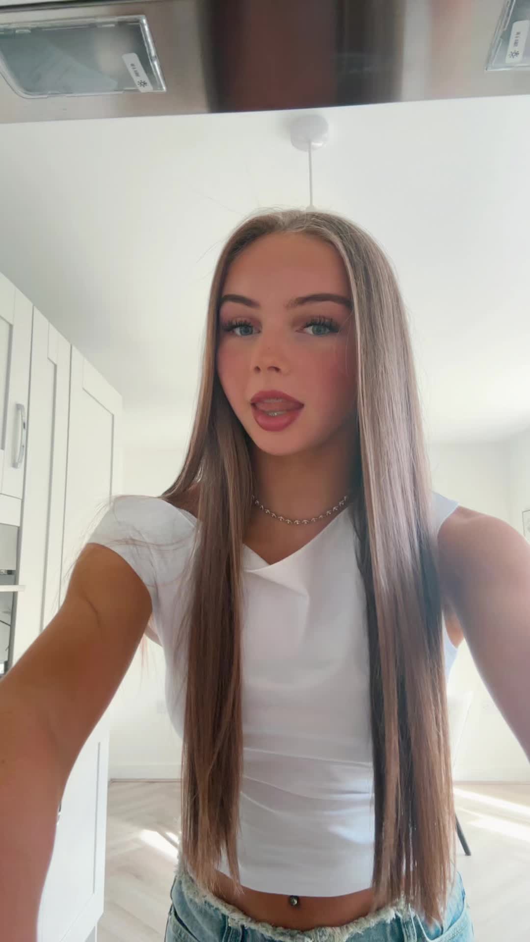 @𝐟𝐫𝐞𝐲𝐚🎀