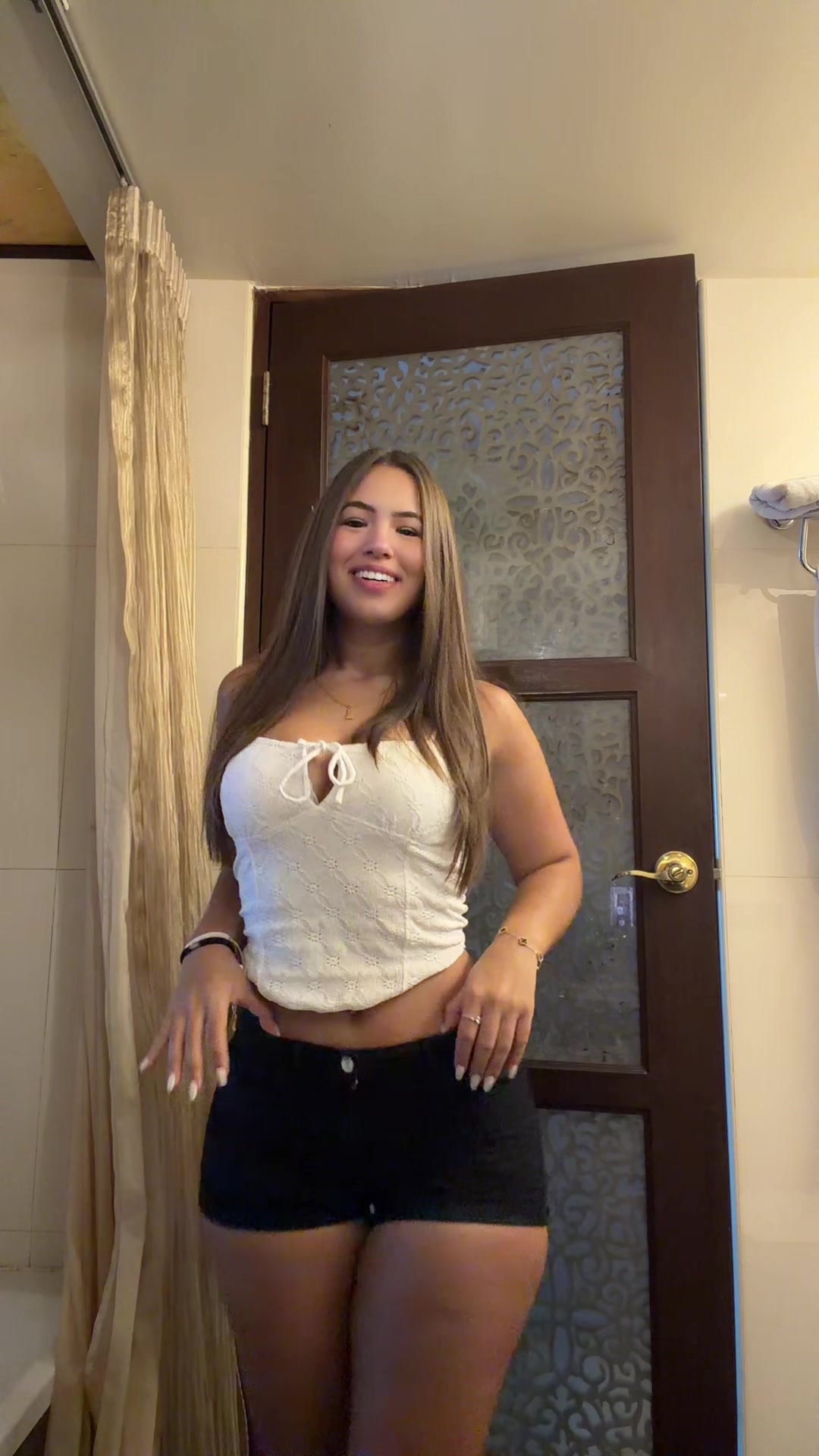 @Lorena <3