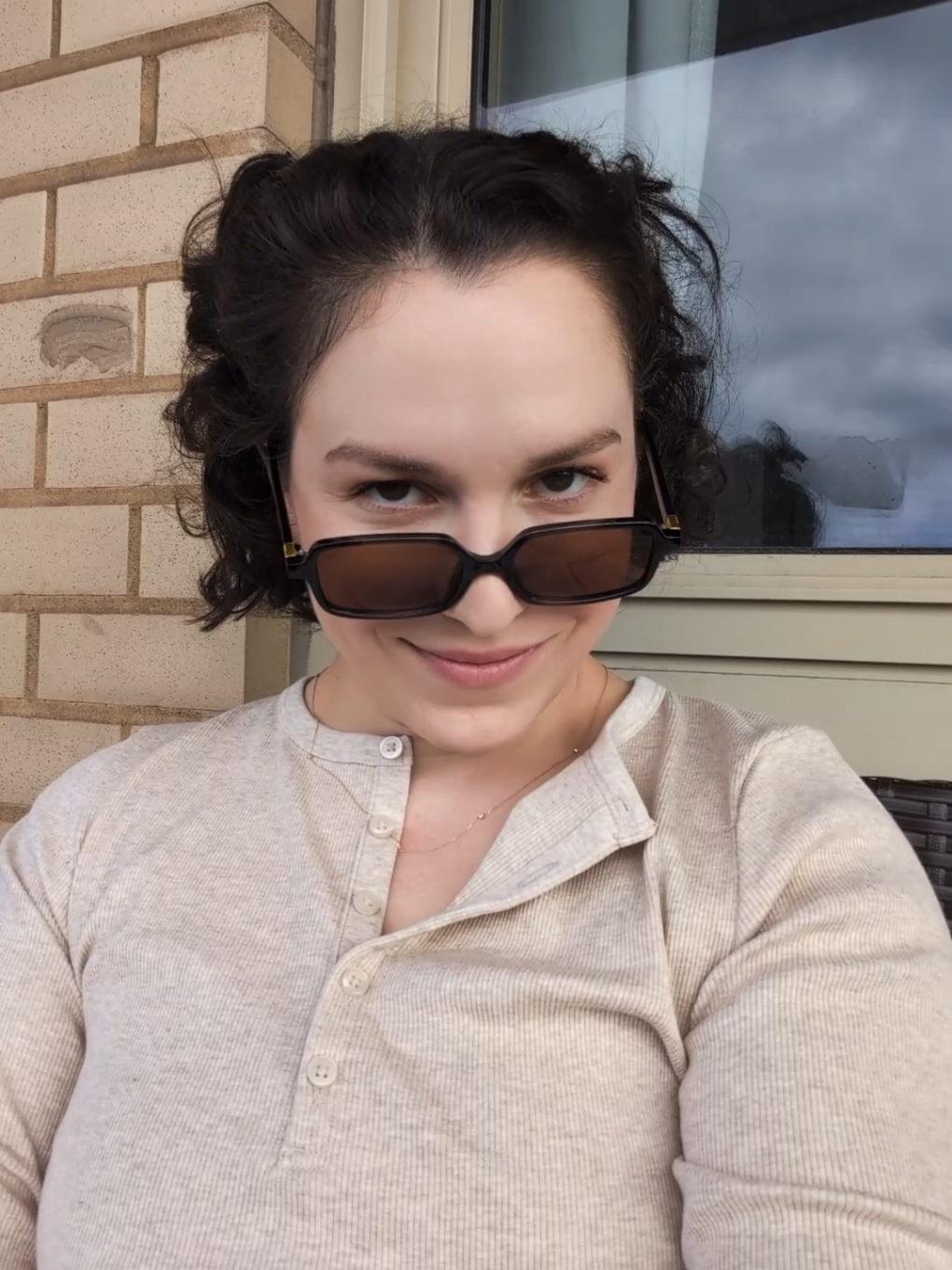 @T