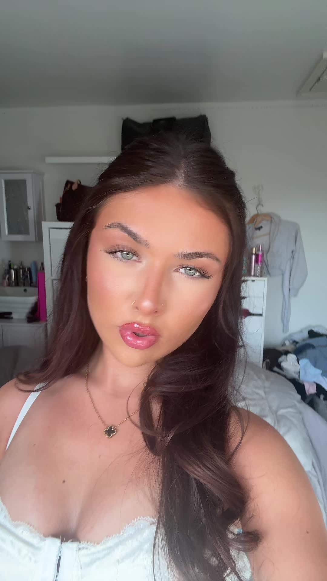 @Ava Morgan