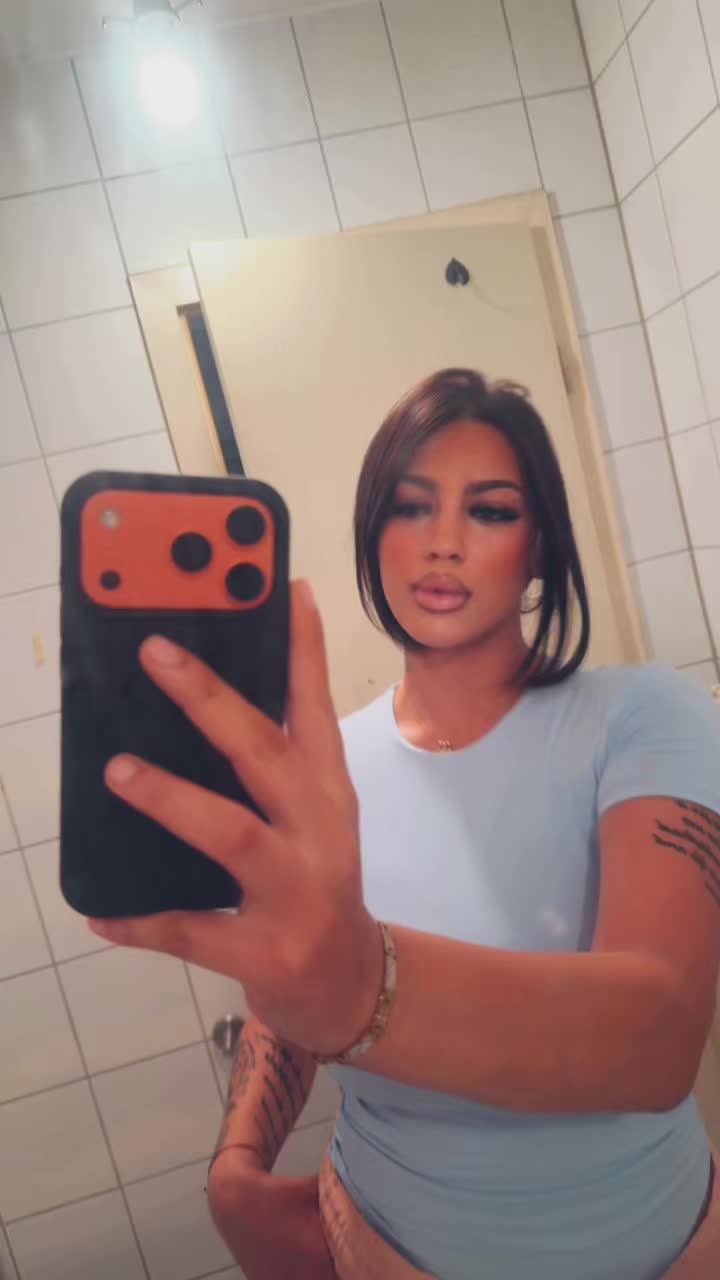 @Nikol Berkiova