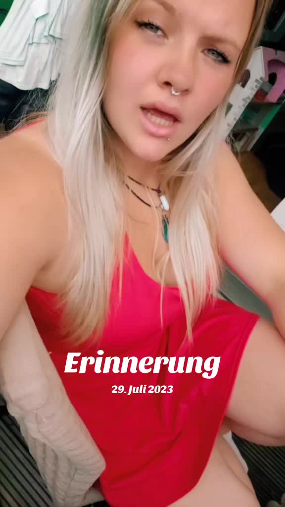 @d3vils_qu33n