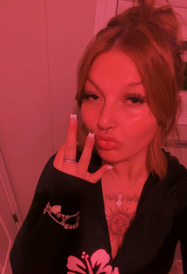 @ash🐆🎱💋