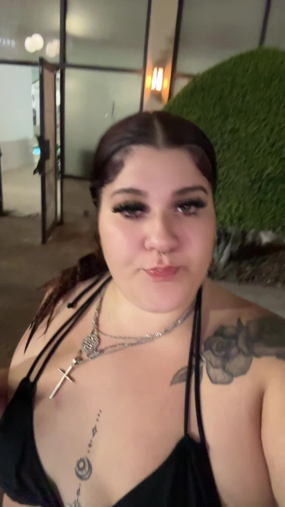 @DAVRIANA K🩷