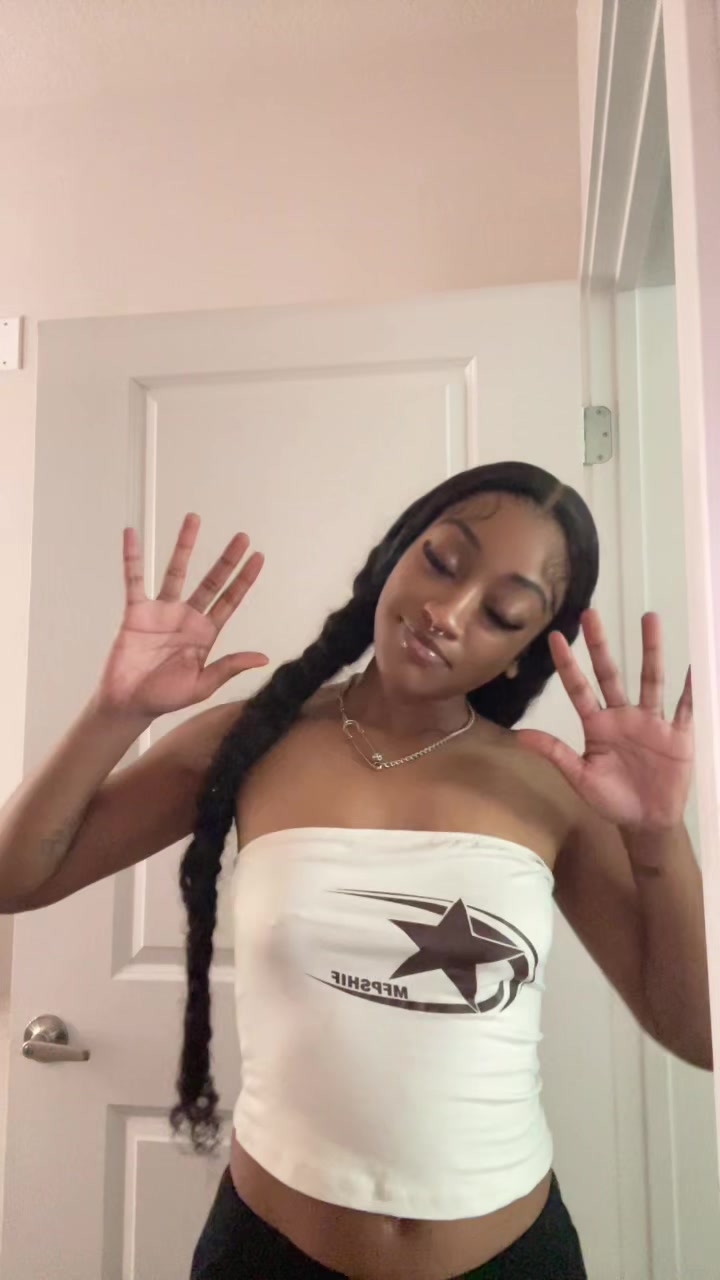 @️