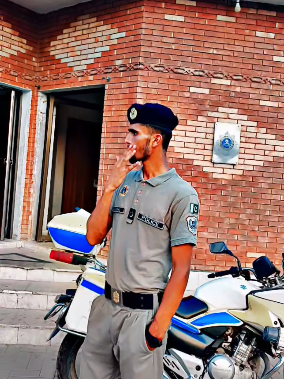 @دانیال