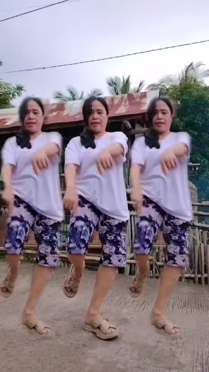 @Hyper_elmz