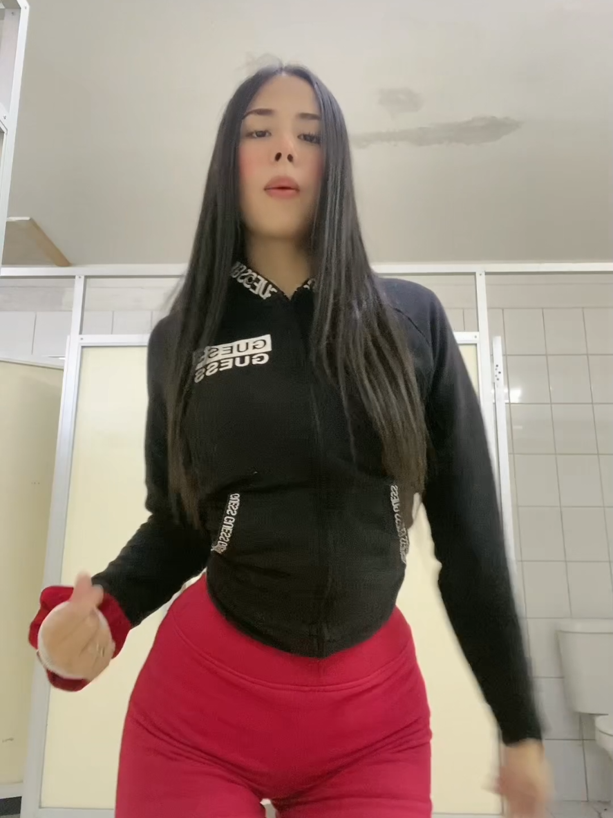 @LindasClips🩷