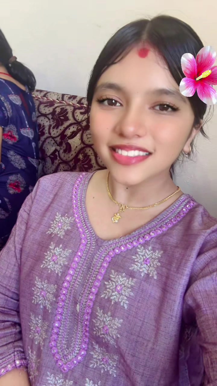 @SarishaBhari 🌷🌷