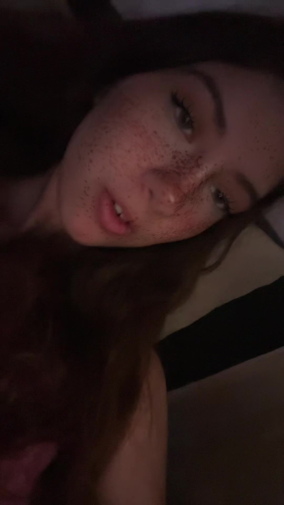@Poli