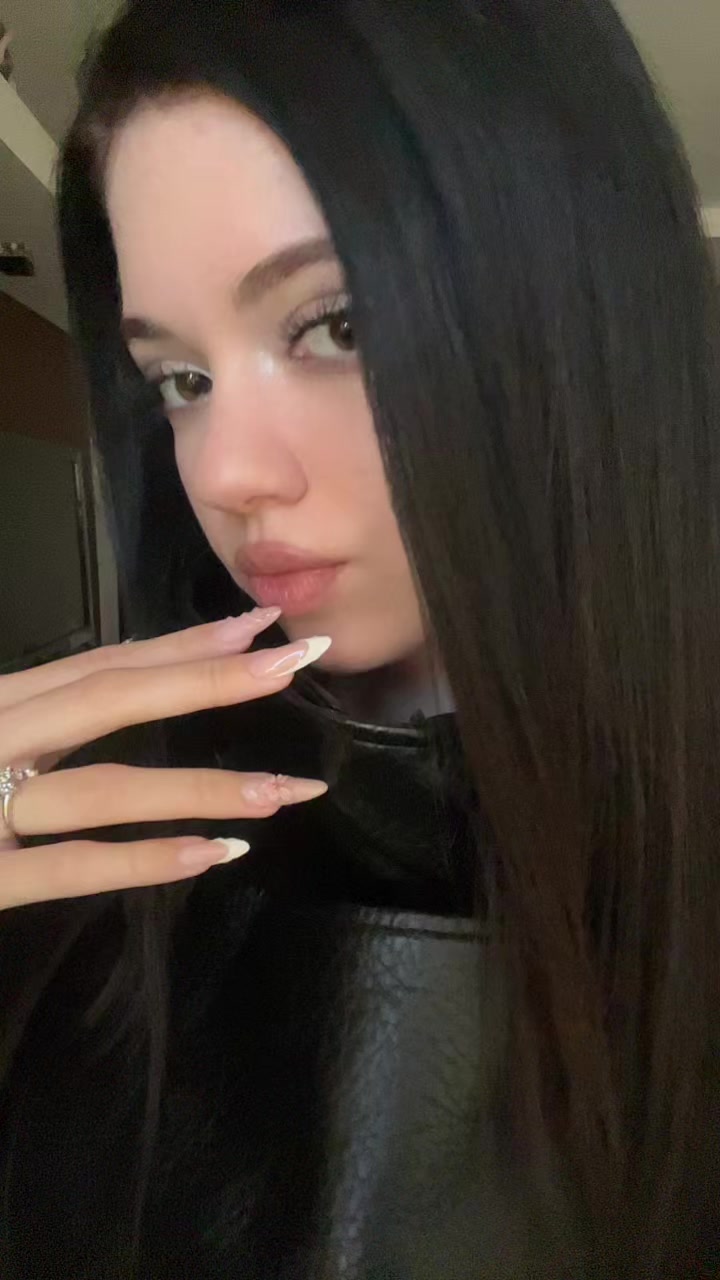 @d
