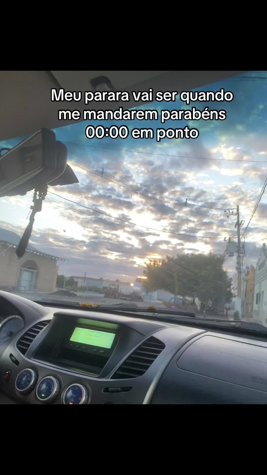 @Valenn💐💖