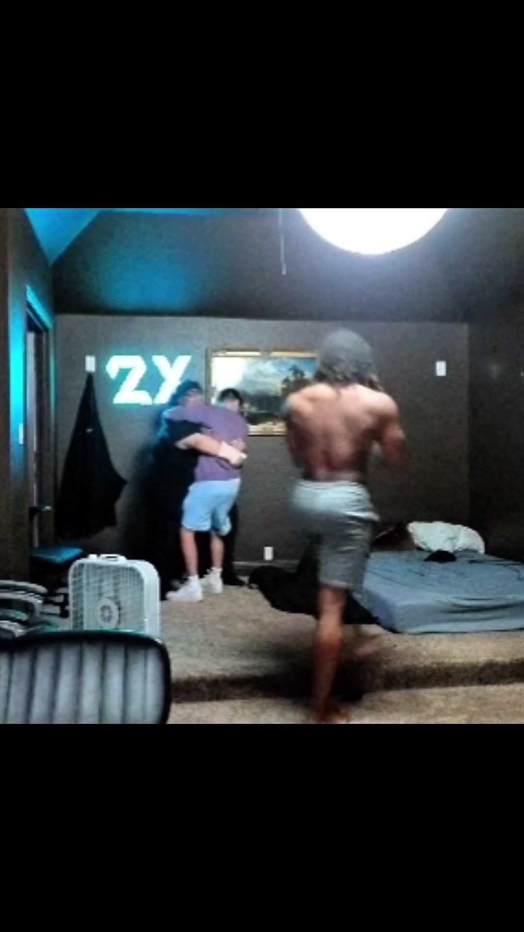 @2xBrando