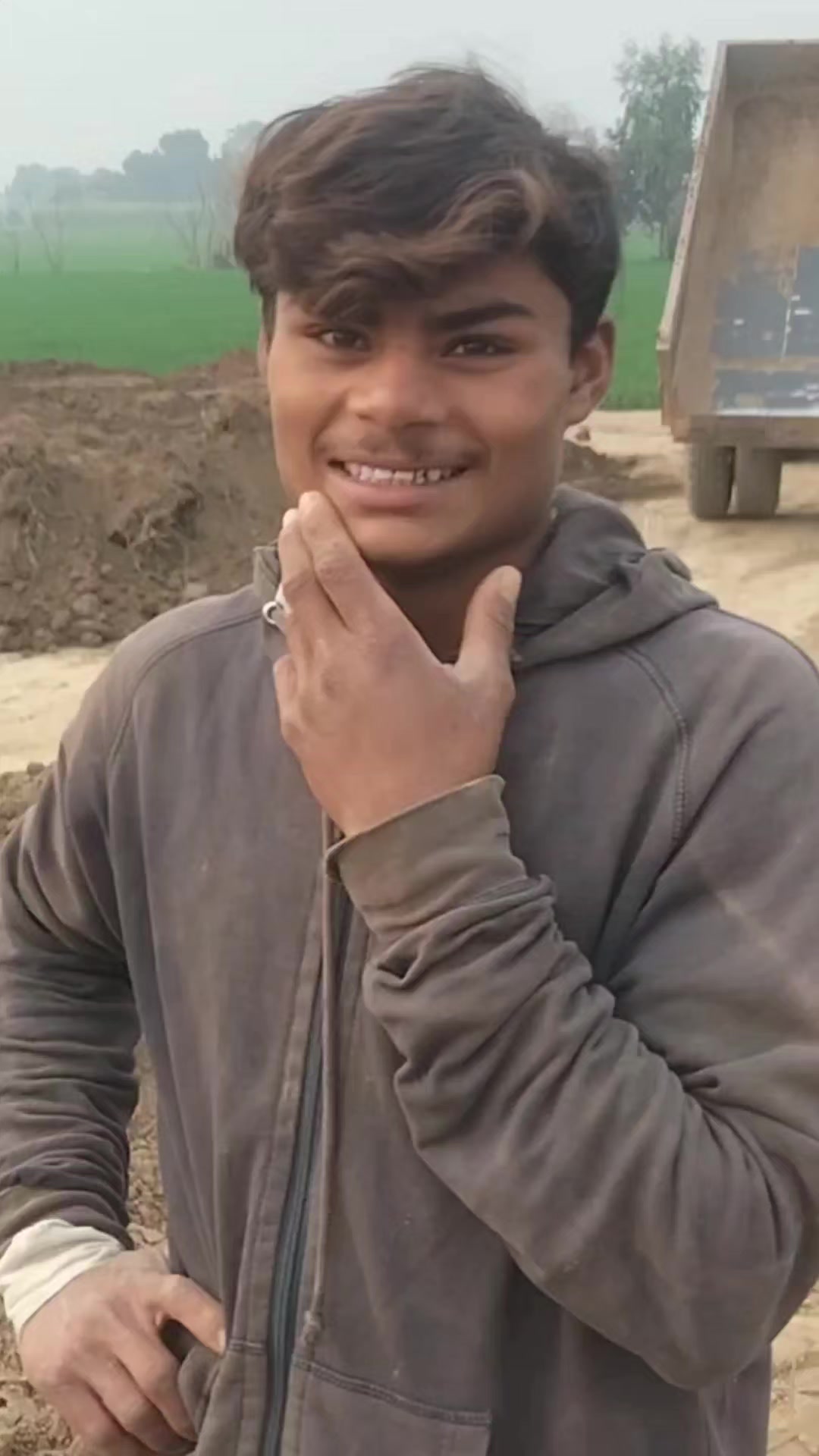 @منڈاہر بیل 4͓̽7͓̽9͓̽